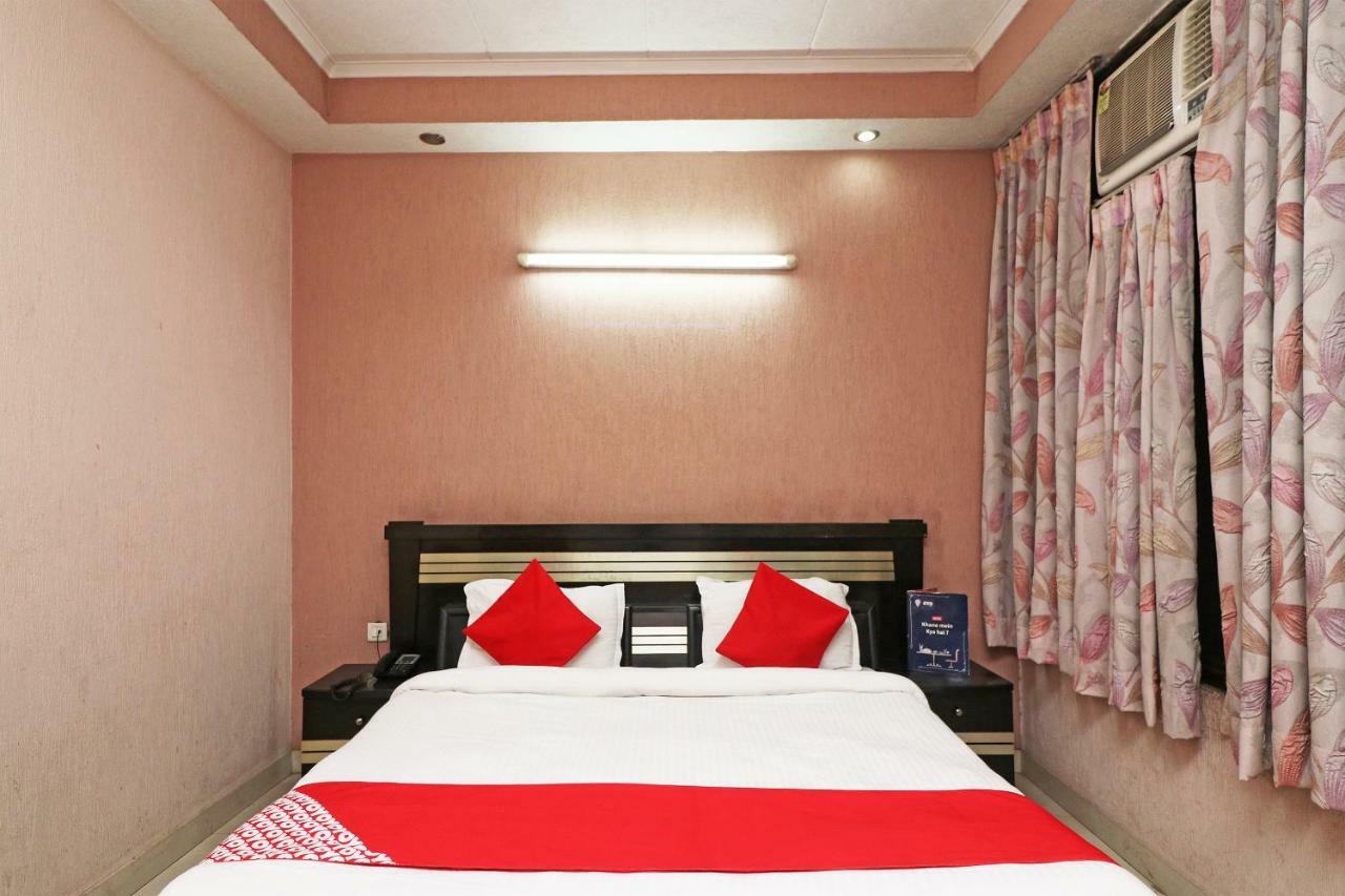 Oyo 24672 Bharat Guest House Делі Екстер'єр фото